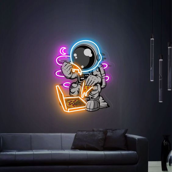 Astronot Pizza Neon Tabela