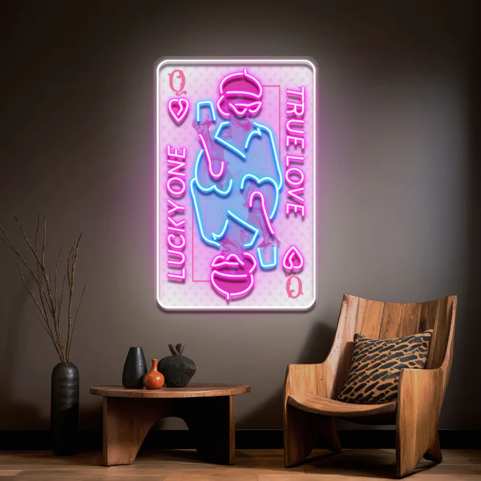 Gerçek Aşk Kraliçesi Kartı  Collapse Art LED Neon Tabela Pop Art