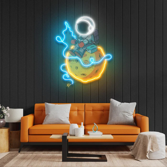Balık Tutan Astronot Neon Art – UV Baskı – Neon Led Tabela