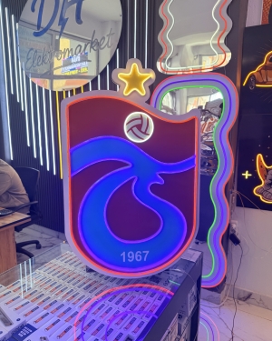 Trabzonspor Bordo Mavi Neon LED Duvar Dekorasyonu 80x50 cm