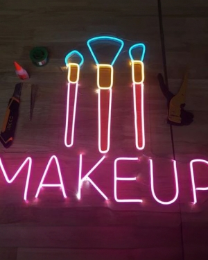 Neon Led Makyaj Tabelası 60 cm