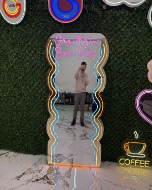 Güzelliğim Başa Bela Neon Pleksi Ayna 180x80 cm