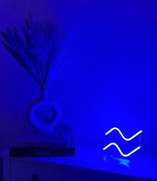 Kova Burcu Neon Led Tabela 40 cm Dekoratif Aydınlatma