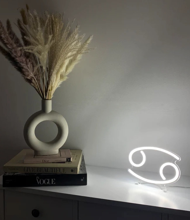 Yengeç Burcu Neon Led Tabela Dekoratif Aydınlatma