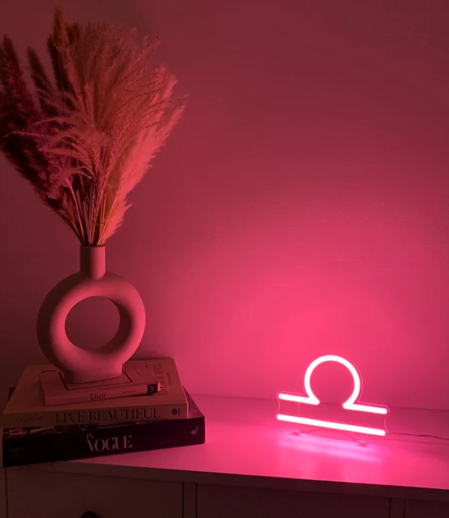 Terazi Burcu Neon Led Işık Tabela 40 CM