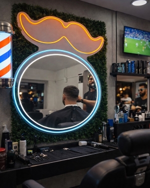 Neon Bıyık Desenli Pleksi Ayna 90x70