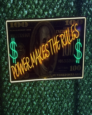 Güç Kuralları Koyar Neon Işıklı Tablo 114x53