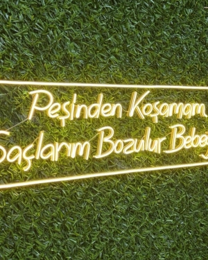 Neon LED Işıkli Şeffaf Pleksi Tabela