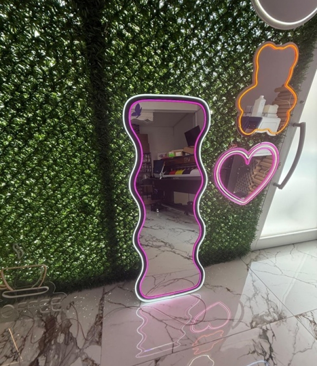 Antrasit MDF Neon Ledli Boy Aynası 147x50 cm